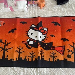 HELLO KITTY HALLOWEEN RUG